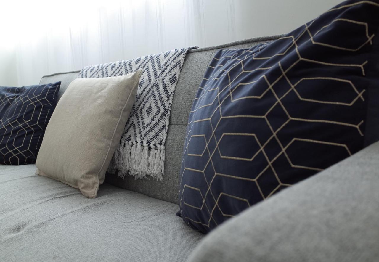 1 Bedroom Apartment With Free Parking ウェーマス エクステリア 写真
